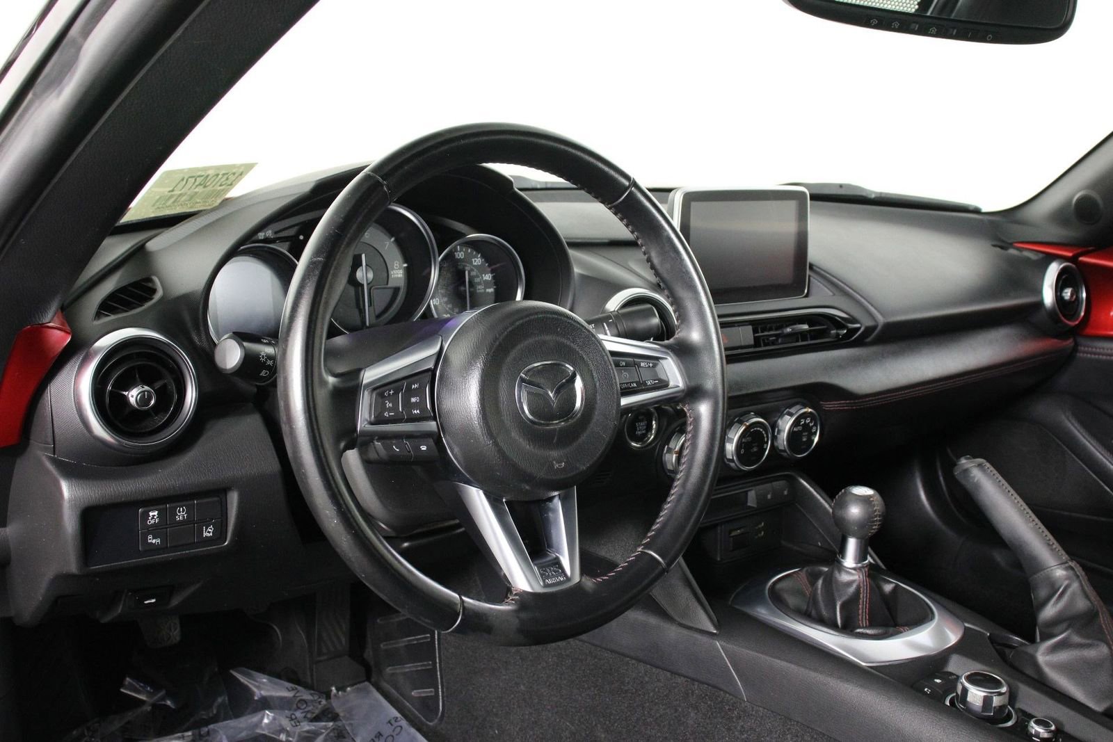 Used 2016 MAZDA MX-5 Miata Grand Touring image 4