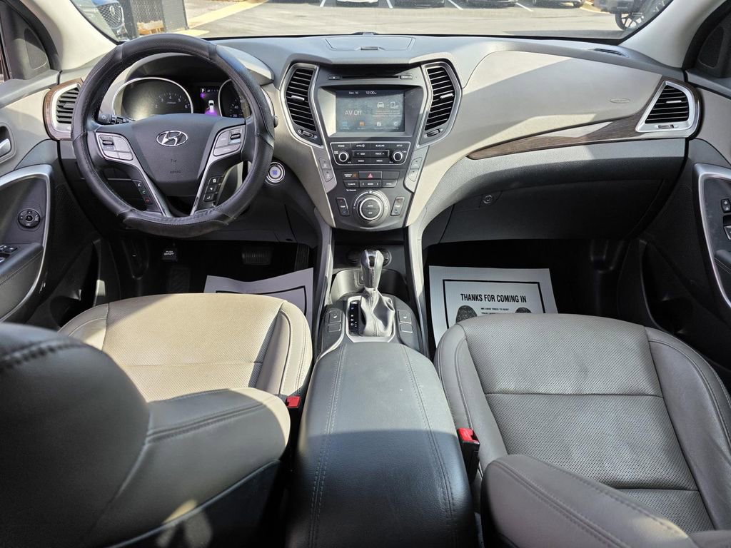 Used 2017 Hyundai Santa Fe Sport image 24
