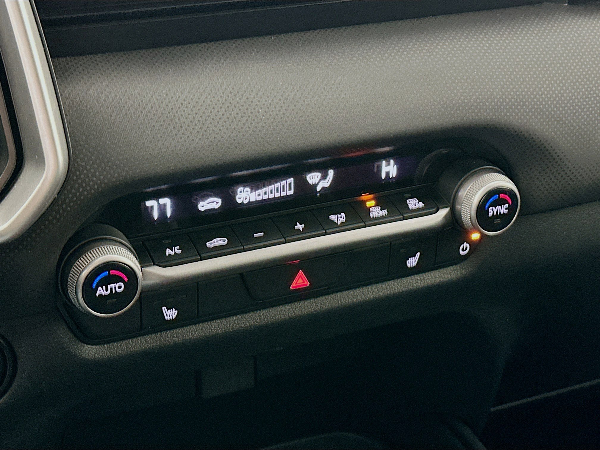 Used 2025 MAZDA CX-50 AWD 2.5 S w/ Premium Package image 24