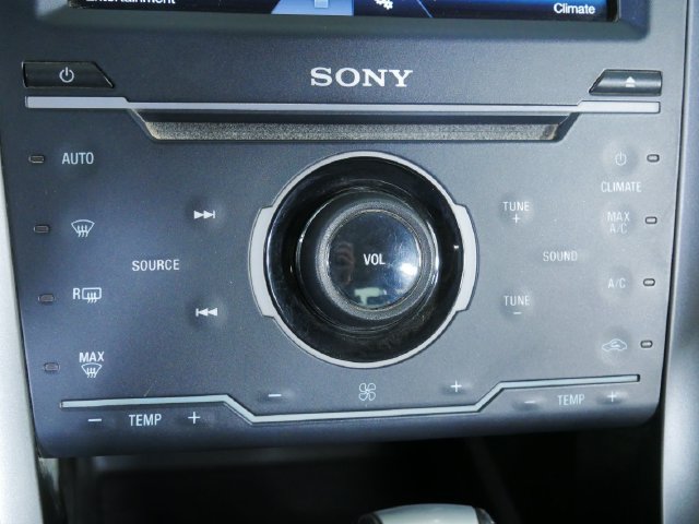 Used 2014 Ford Fusion Titanium FWD image 30
