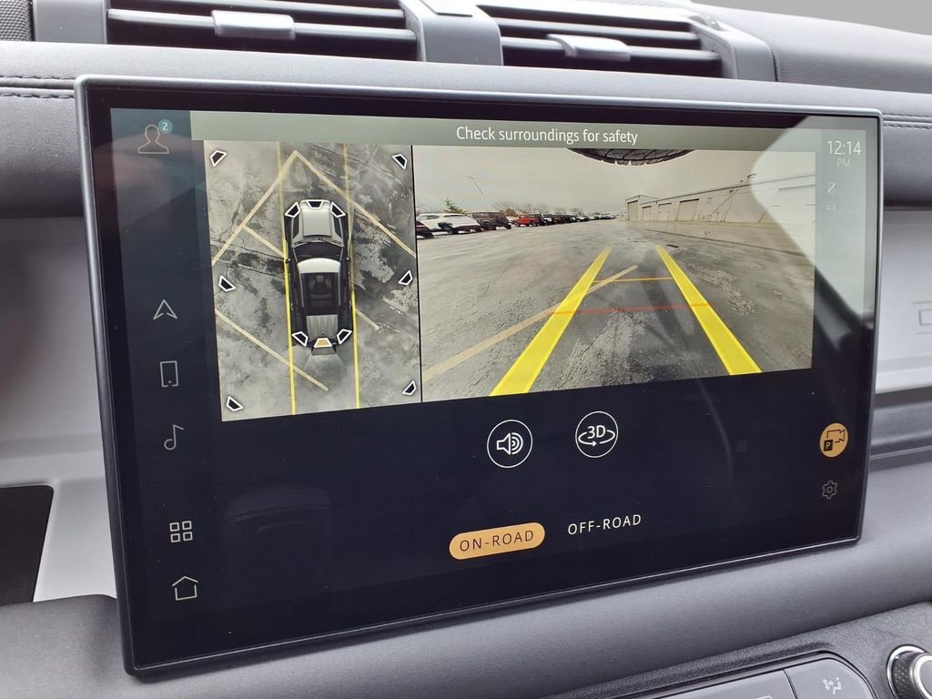 Used 2025 Land Rover Defender 110 S image 6