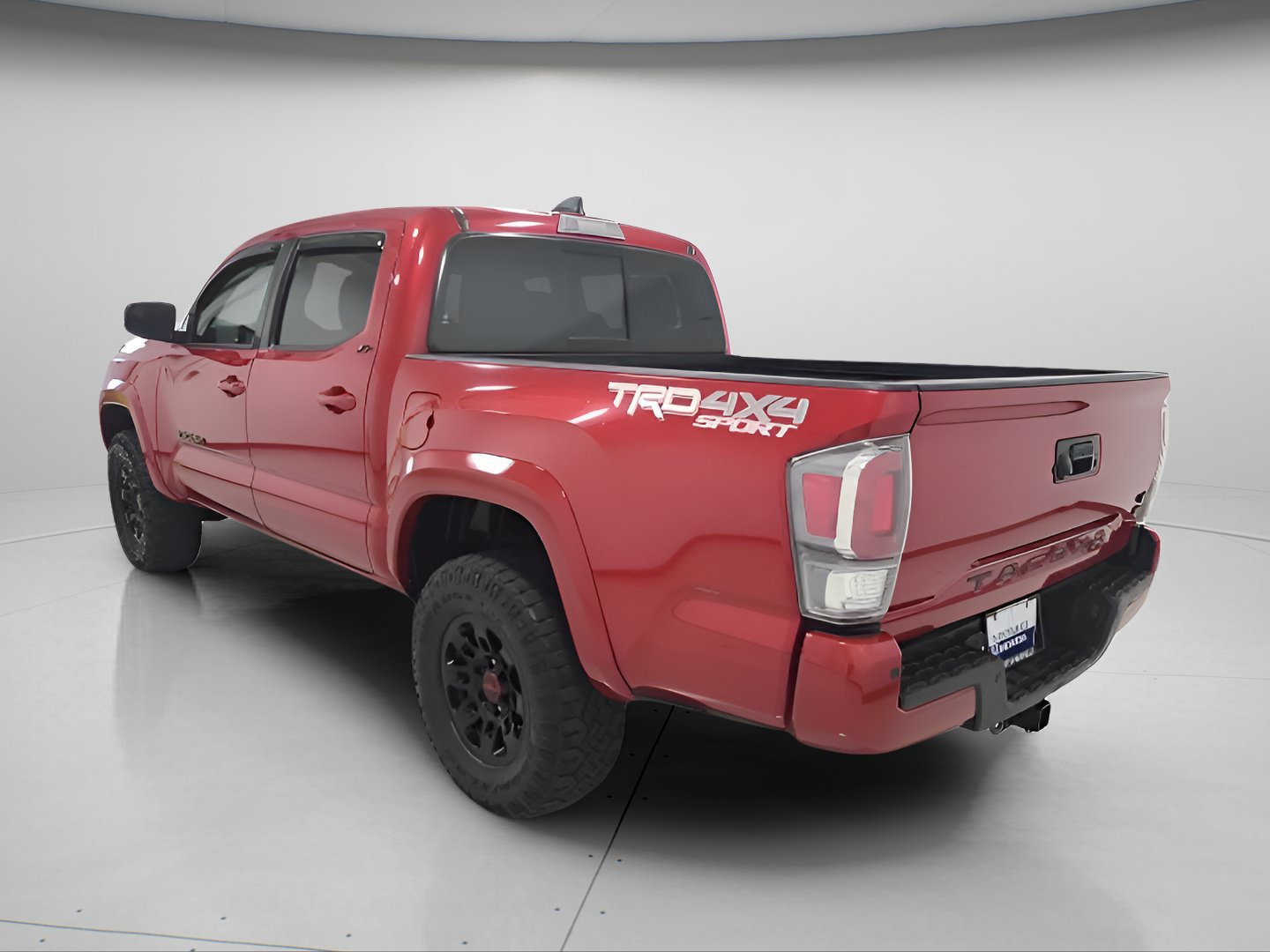 Used 2023 Toyota Tacoma TRD Sport w/ Advanced Technology Package AWD/4WD image 5