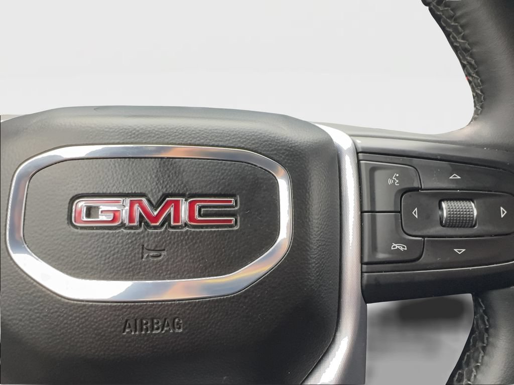 Used 2024 GMC Yukon SLT RWD image 42