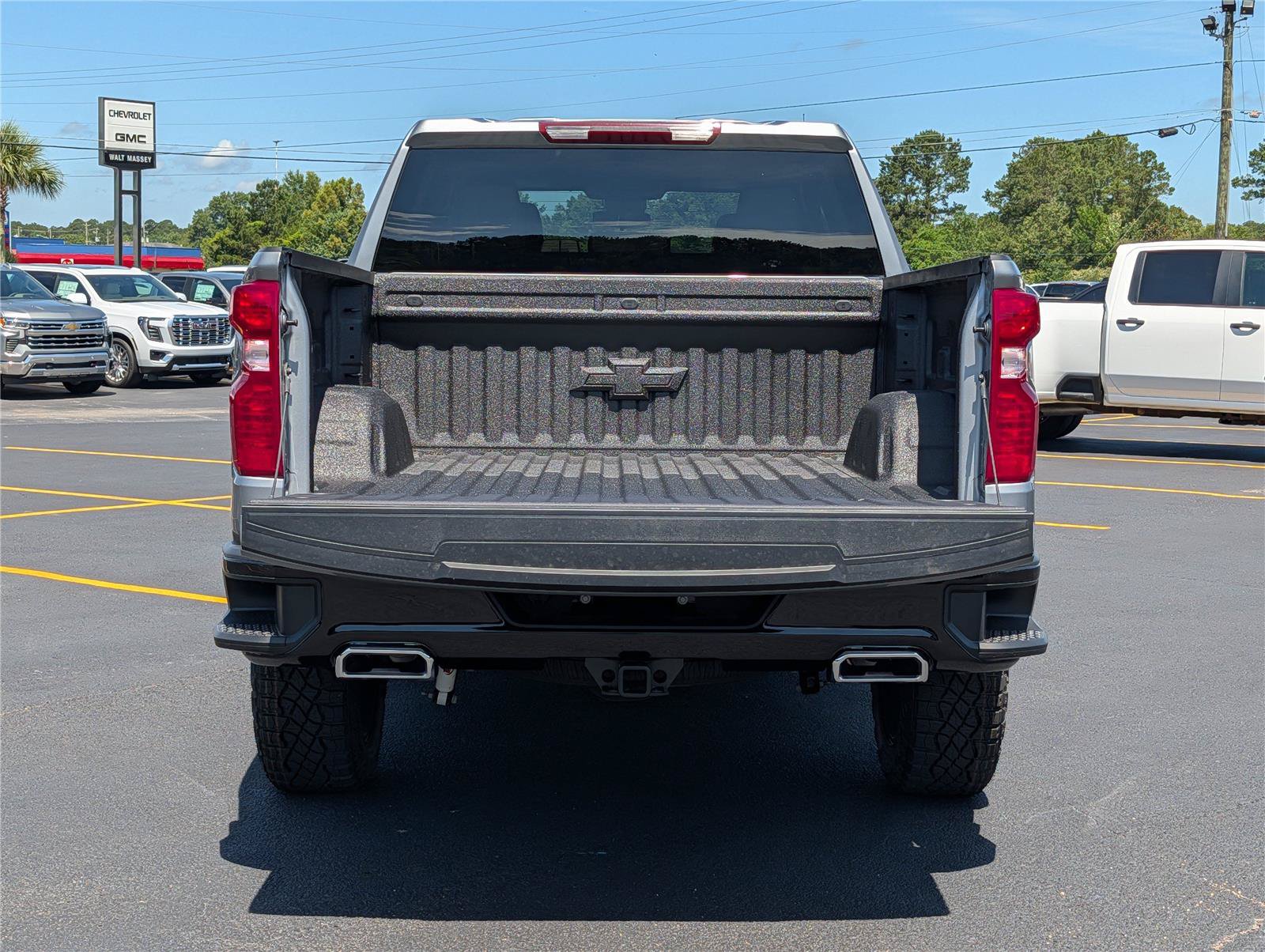 New 2026 Chevrolet Silverado 1500 Custom Trail Boss AWD/4WD image 5