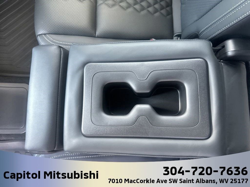 New 2025 Mitsubishi Outlander SEL Black Edition image 20