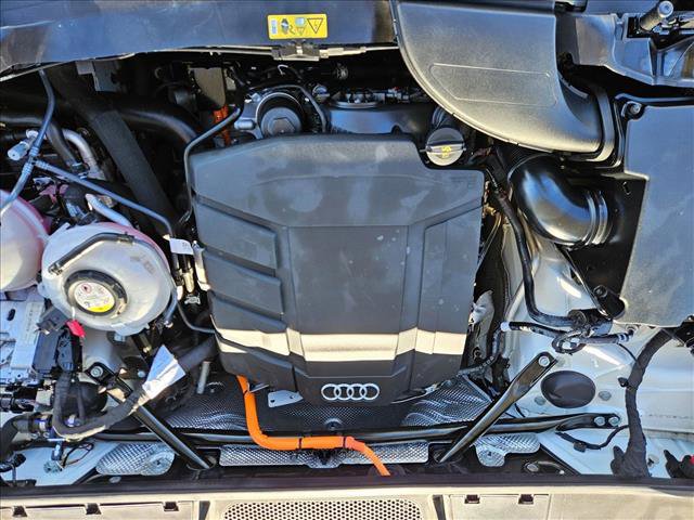 Used 2021 Audi Q5 e Premium w/ Convenience Package image 20