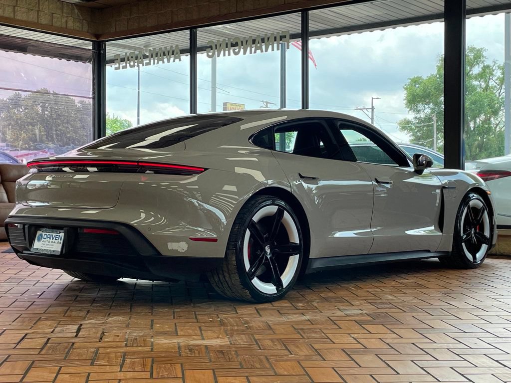 Used 2025 Porsche Taycan 4S w/ Premium Package AWD/4WD image 10