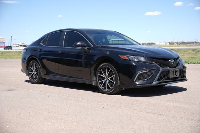 Used 2024 Toyota Camry SE FWD image 6
