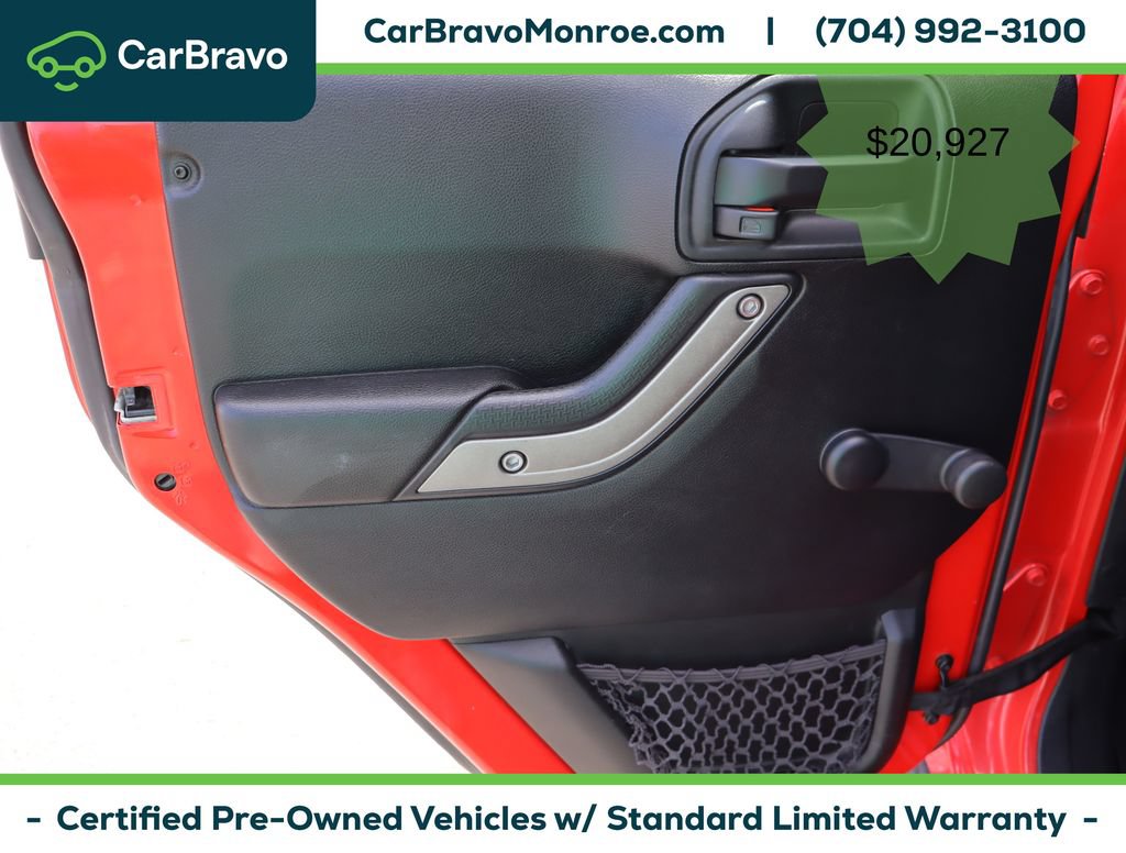 Used 2018 Jeep Wrangler Unlimited Sport w/ Connectivity Group AWD/4WD image 34