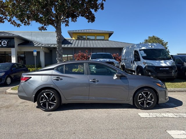 Used 2024 Nissan Sentra SV image 8