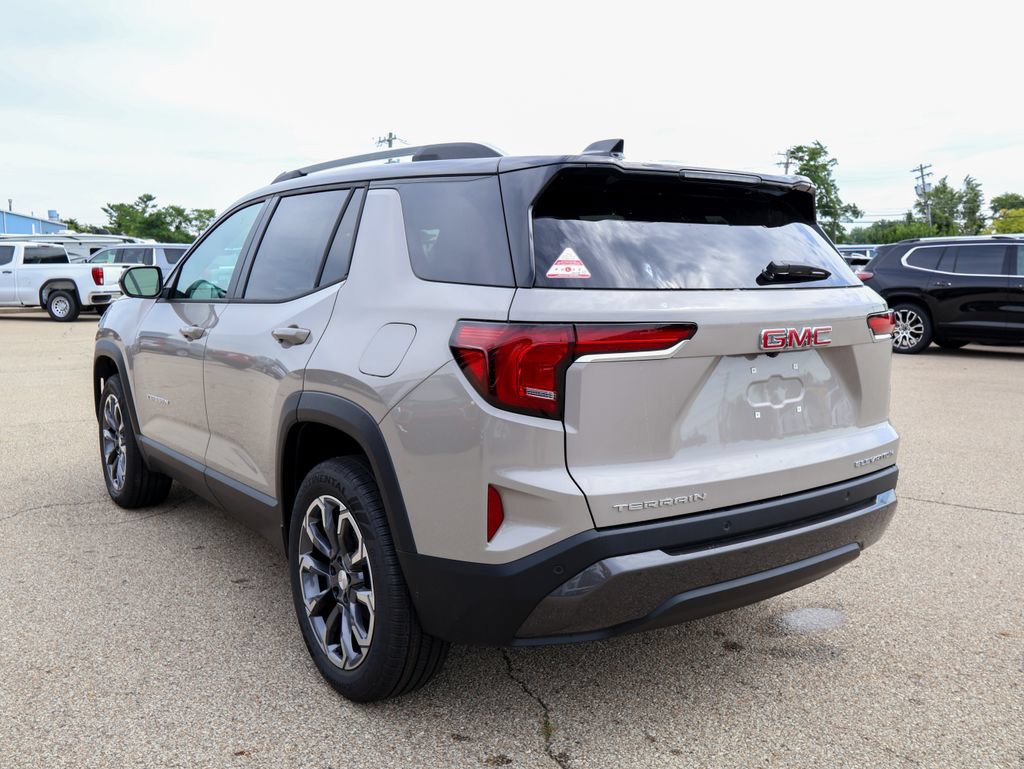 New 2027 GMC Terrain Elevation w/ Elevation Premium Package FWD image 30