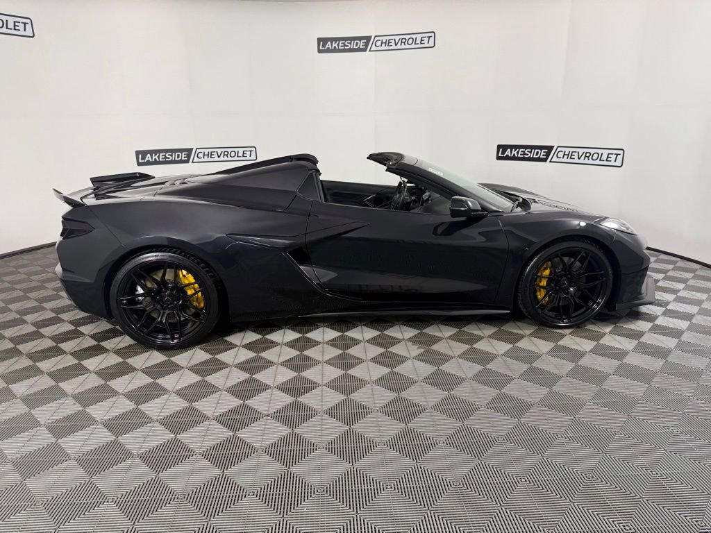 Used 2024 Chevrolet Corvette Z06 w/ Stealth Interior Trim Package image 37