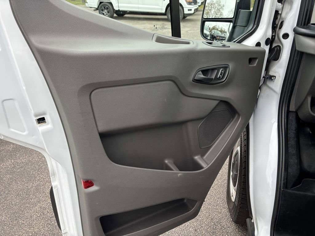 Used 2023 Ford Transit 350 XL RWD image 19