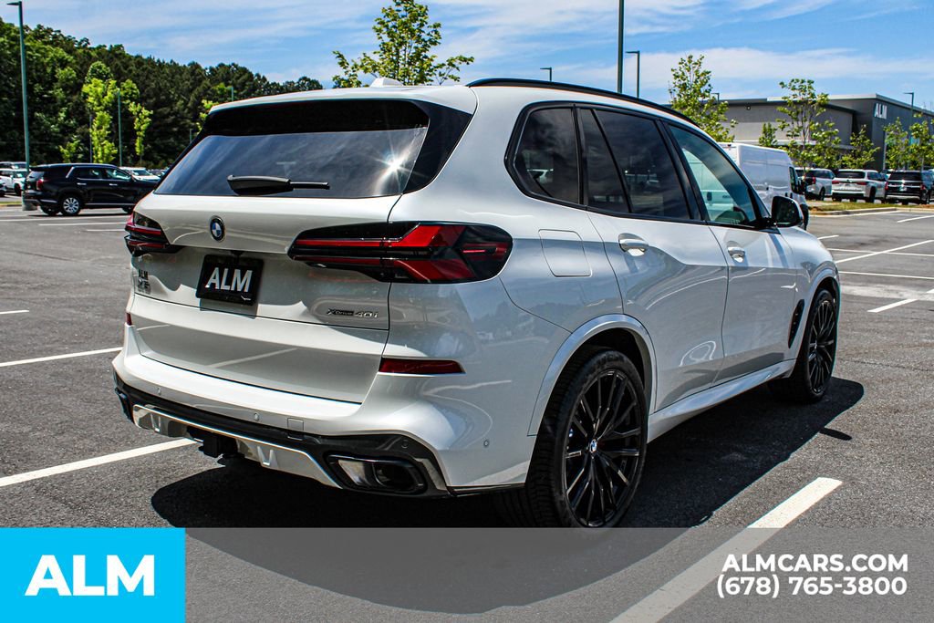 Used 2024 BMW X5 xDrive40i w/ M Sport Package AWD/4WD image 6