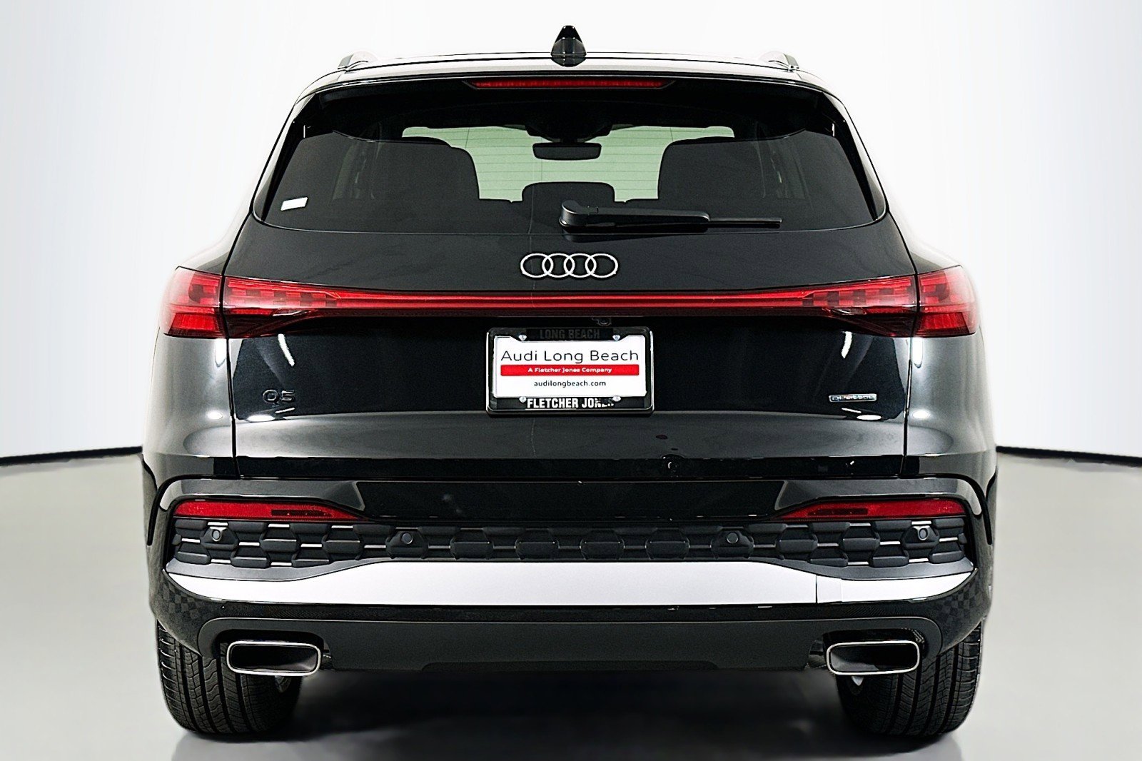 Used 2025 Audi Q5 Premium Plus w/ Premium Plus image 3