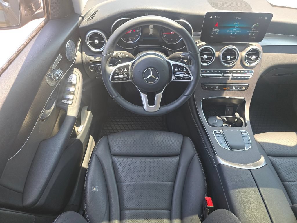 Used 2020 Mercedes-Benz GLC 300 4MATIC image 26