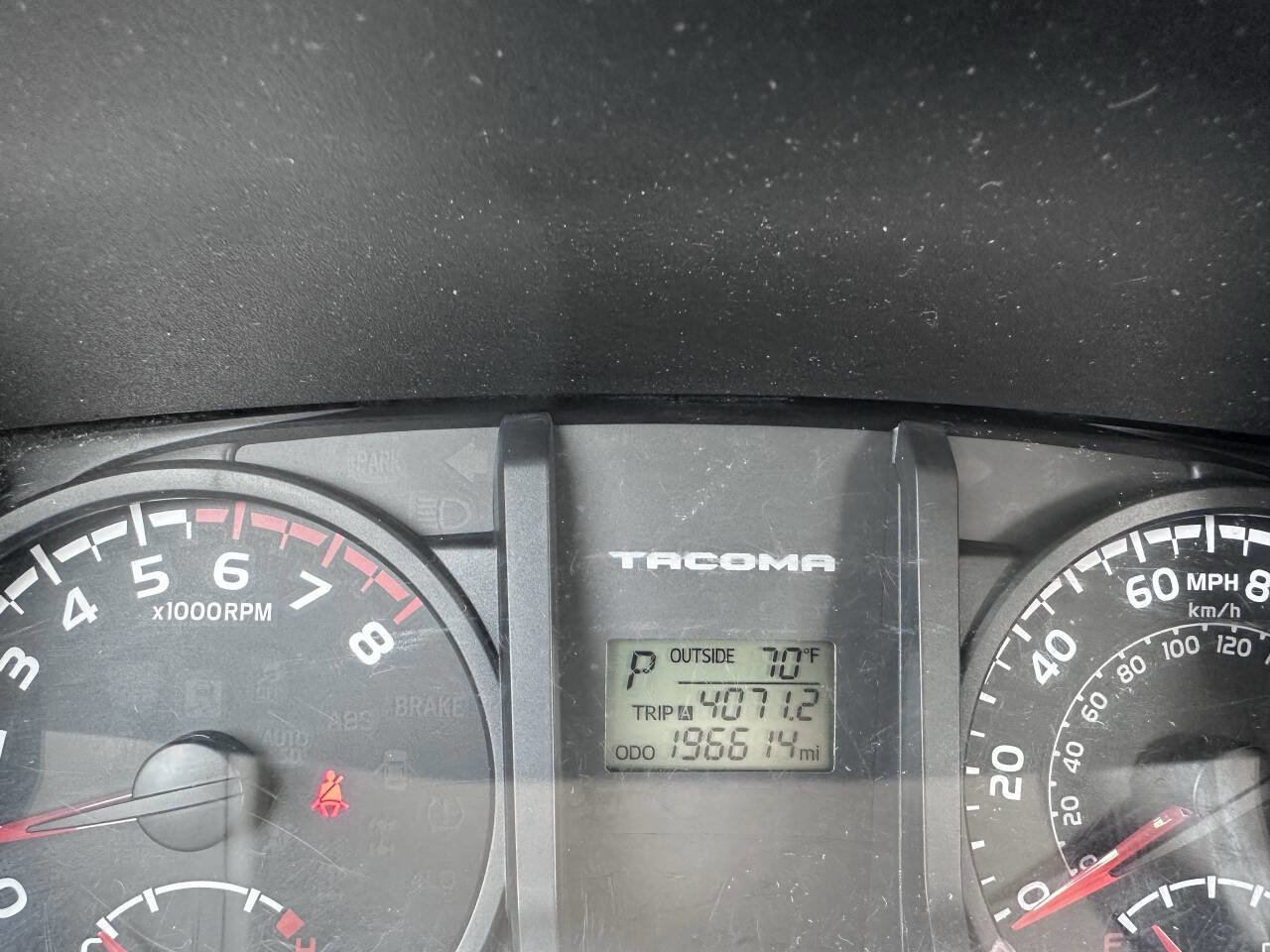 Used 2016 Toyota Tacoma SR RWD image 16