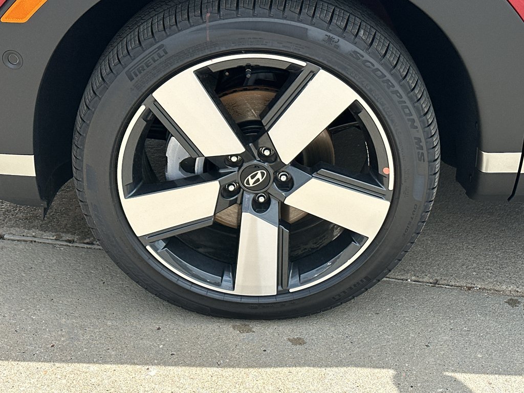 New 2026 Hyundai Santa Fe Limited AWD/4WD image 3