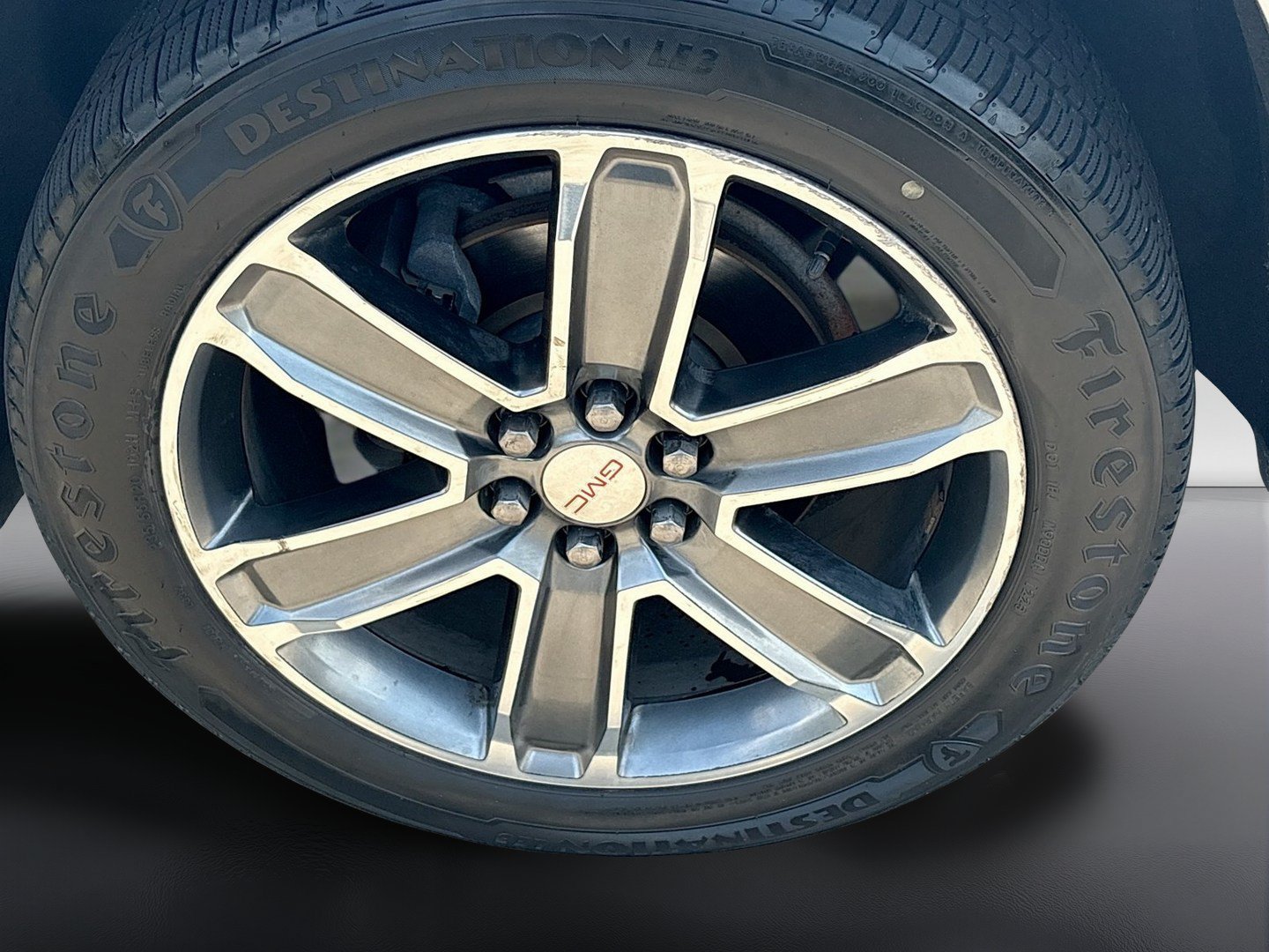 Used 2019 GMC Acadia Denali AWD/4WD image 32