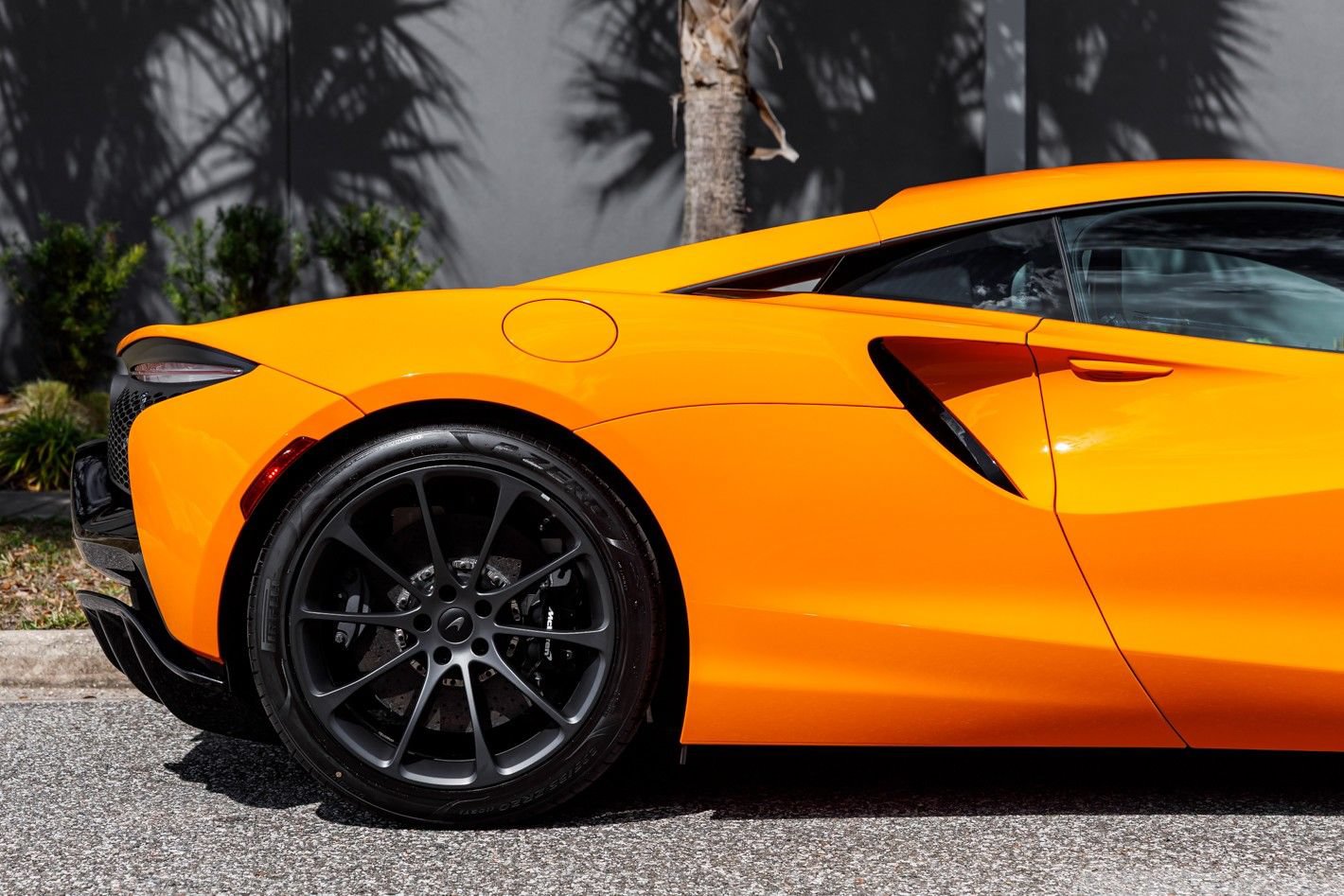 New 2026 McLaren Artura RWD image 10