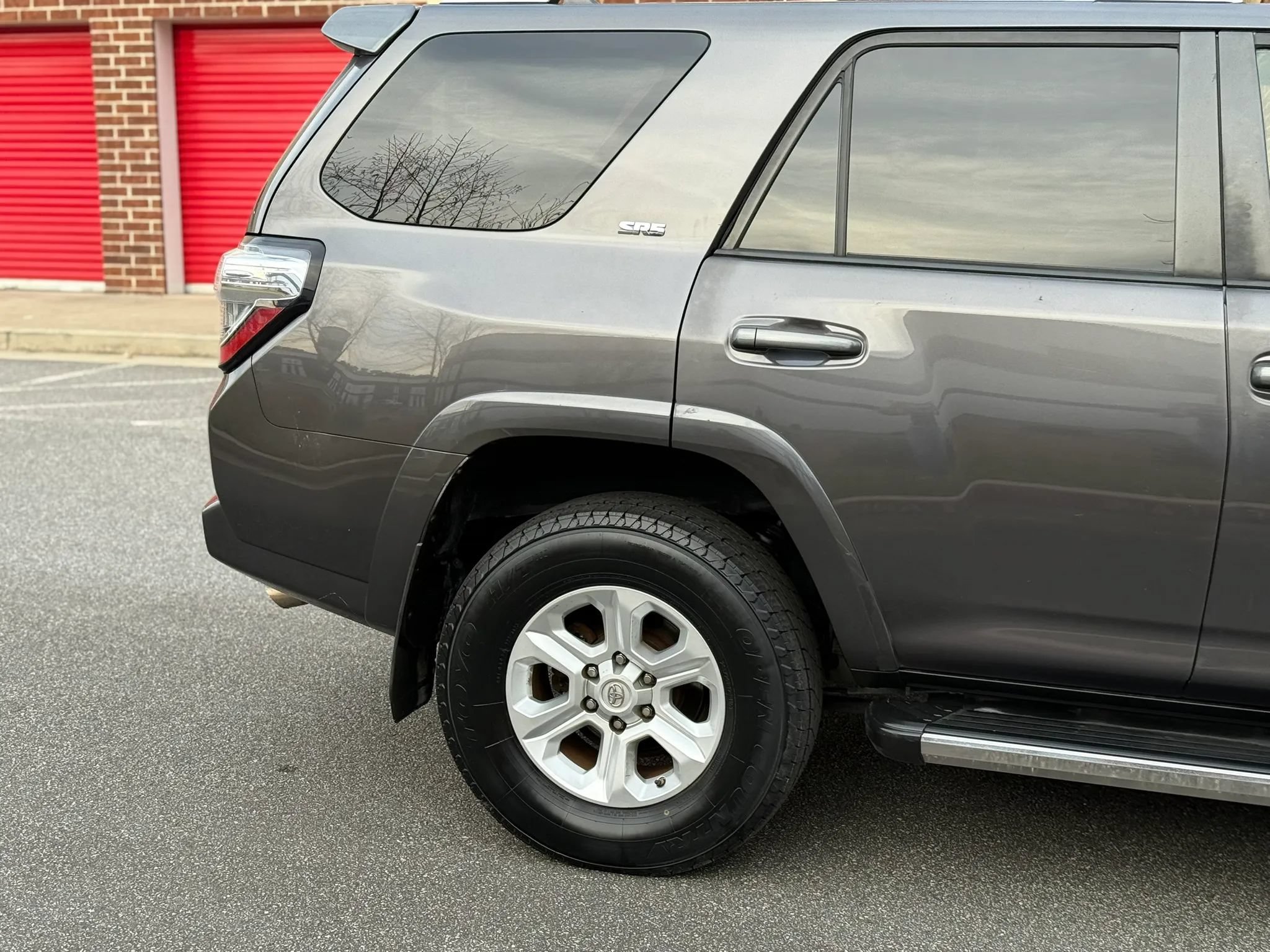 Used 2015 Toyota 4Runner SR5 RWD image 10