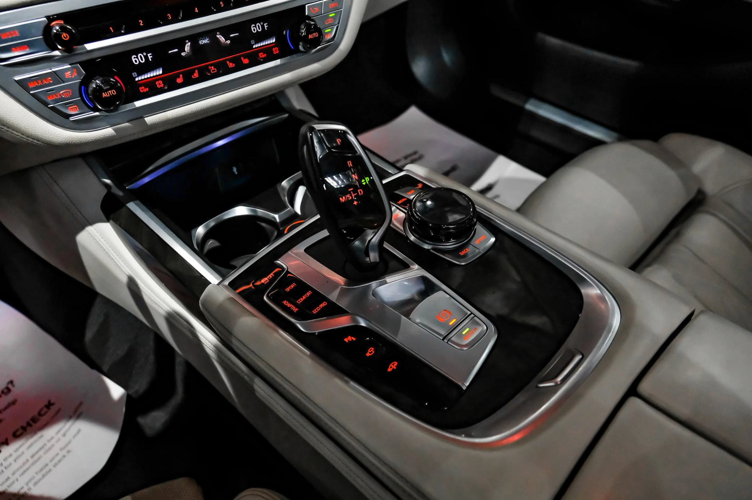 Used 2018 BMW 750i xDrive AWD/4WD image 27