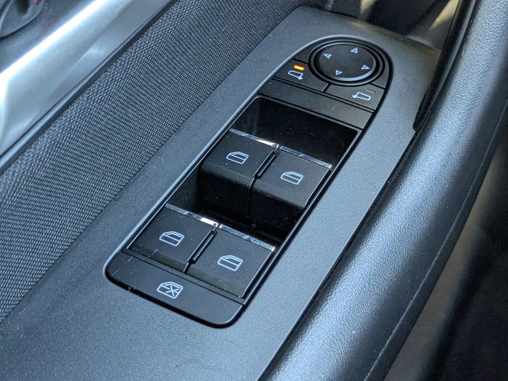 Certified 2025 MAZDA CX-90 3.3 Turbo w/ Select Package image 24