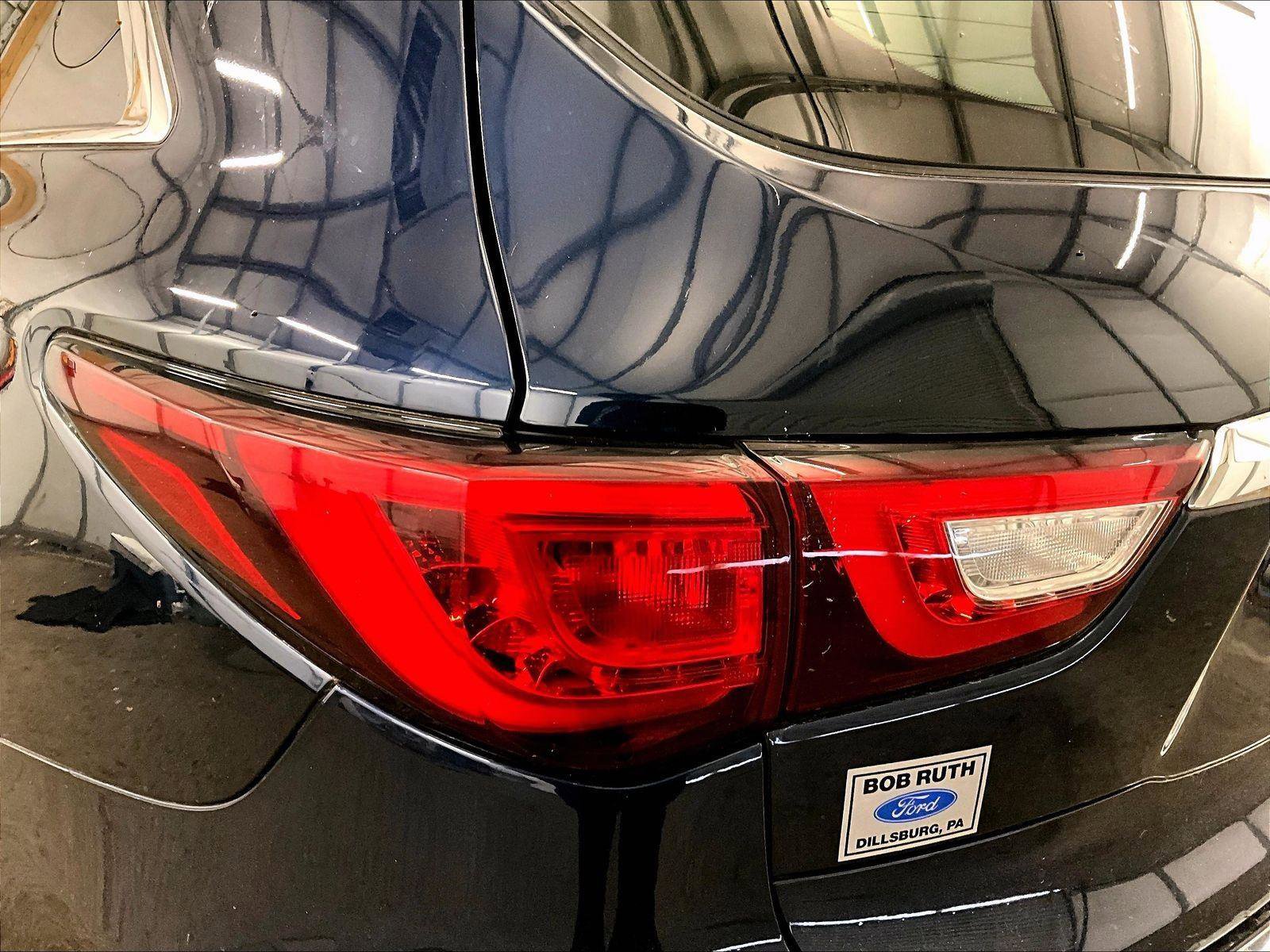 Used 2017 INFINITI QX60 Luxe w/ Deluxe Technology Package AWD/4WD image 30