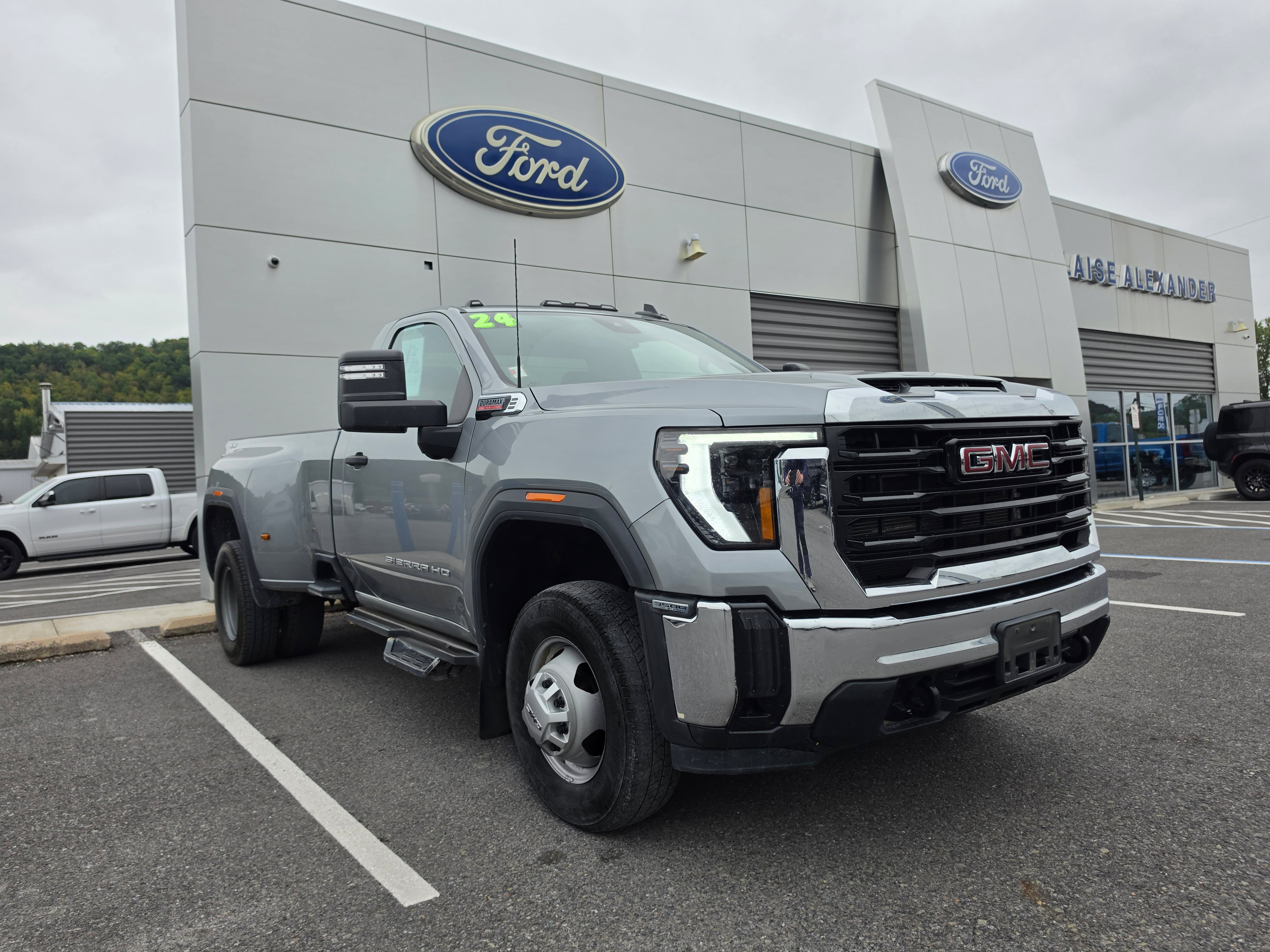 Used 2024 GMC Sierra 3500 Pro