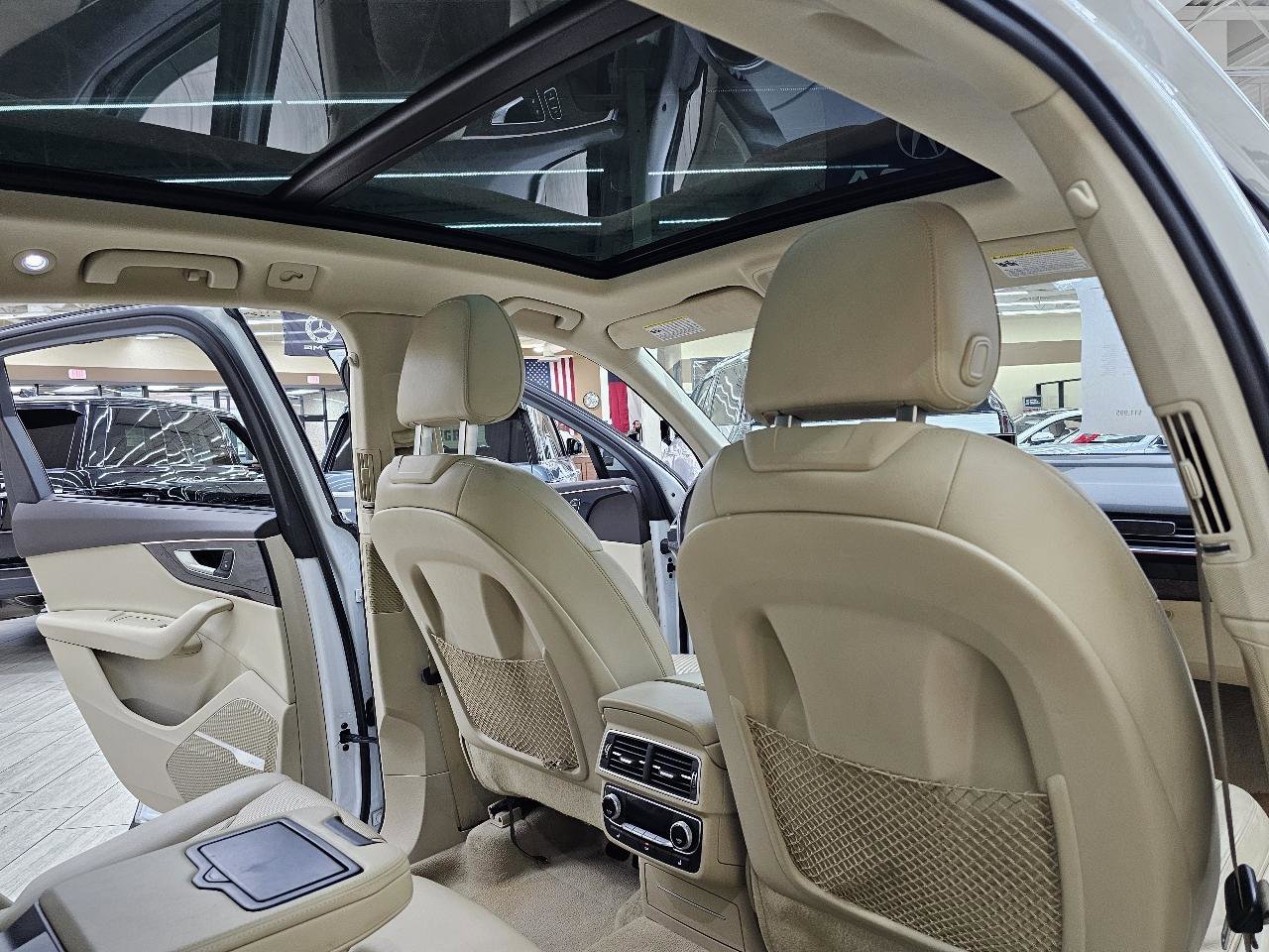 Used 2017 Audi Q7 3.0T Prestige w/ Prestige Package image 24