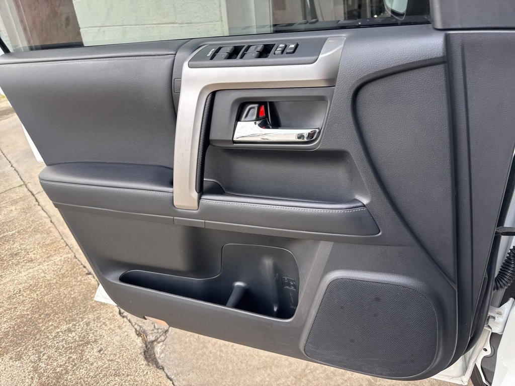 Used 2021 Toyota 4Runner SR5 image 19