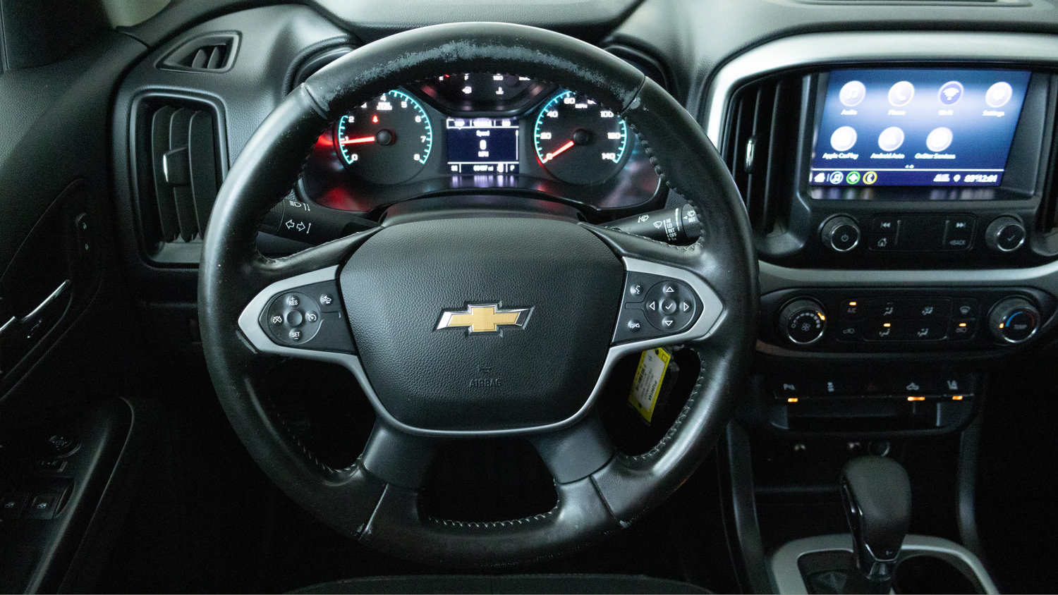 Used 2022 Chevrolet Colorado LT w/ Fleet Safety Package RWD image 11