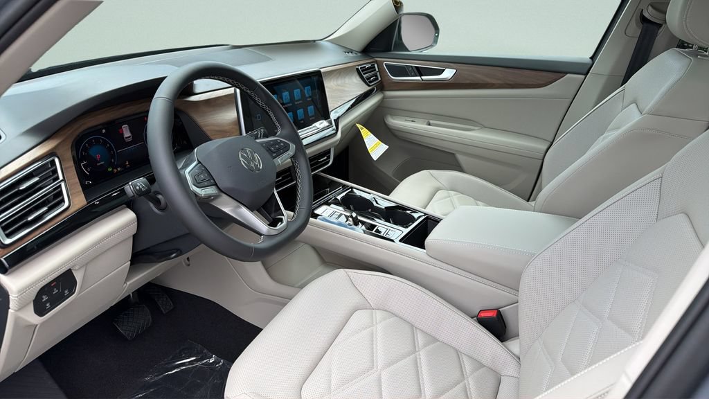New 2026 Volkswagen Atlas SE FWD image 28