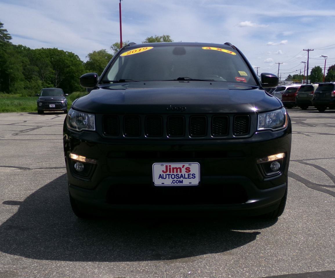 Used 2019 Jeep Compass Latitude AWD/4WD image 4