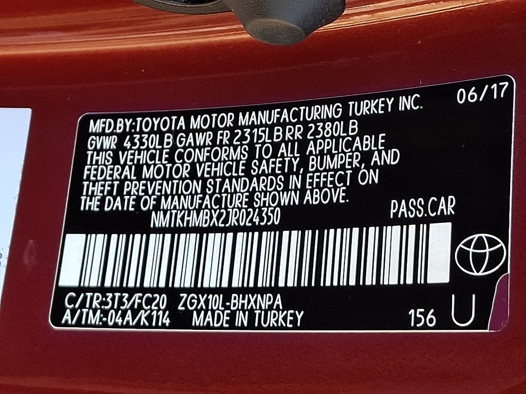 Used 2018 Toyota C-HR XLE FWD image 28