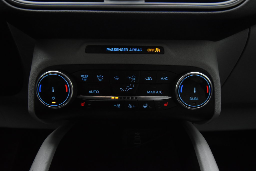 Used 2024 Ford Escape Active w/ Cold Weather Package FWD image 32