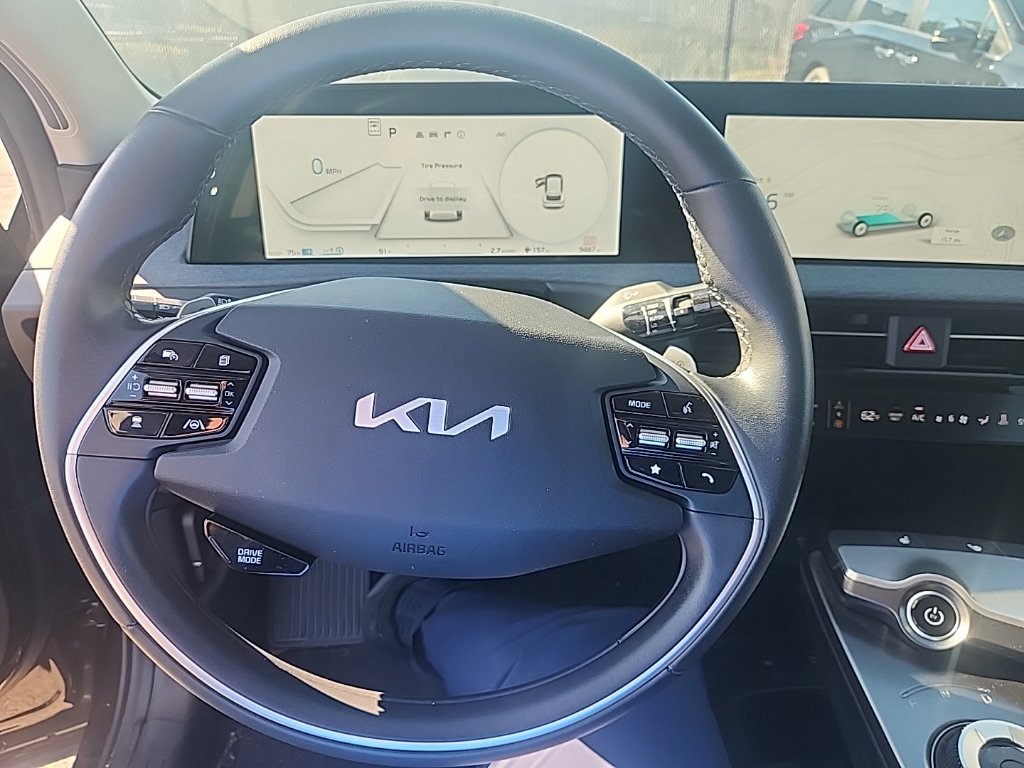 Certified 2024 Kia EV6 Light RWD image 22