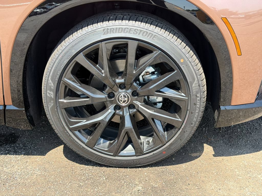 New 2026 Toyota Crown Signia w/ Advanced Technology Package AWD/4WD image 13