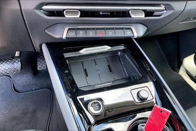 New 2026 Audi Q3 quattro 2.0T AWD/4WD image 26