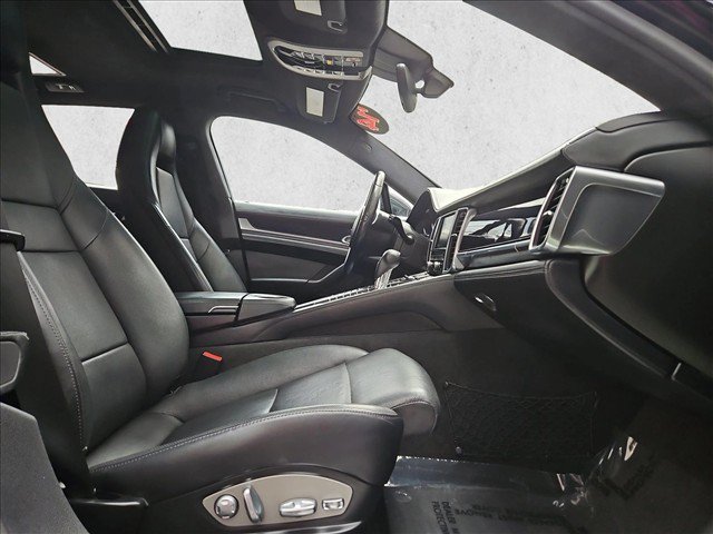 Used 2014 Porsche Panamera 4S Executive AWD/4WD image 22