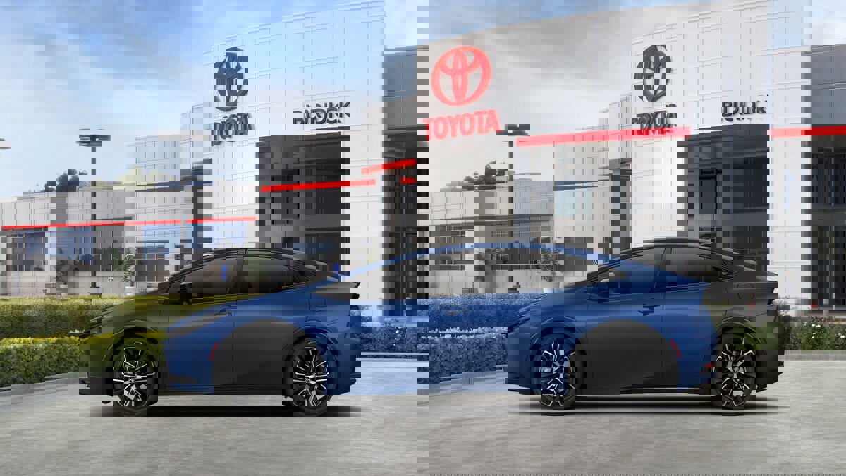 New 2026 Toyota Prius XLE image 4