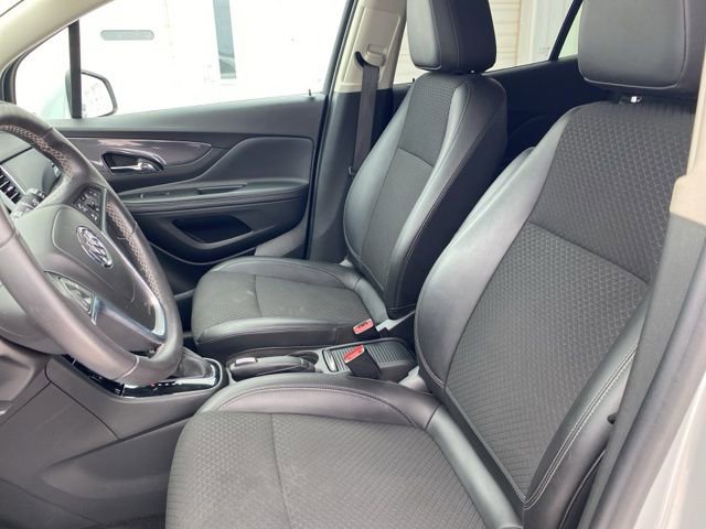 Used 2018 Buick Encore Preferred image 15