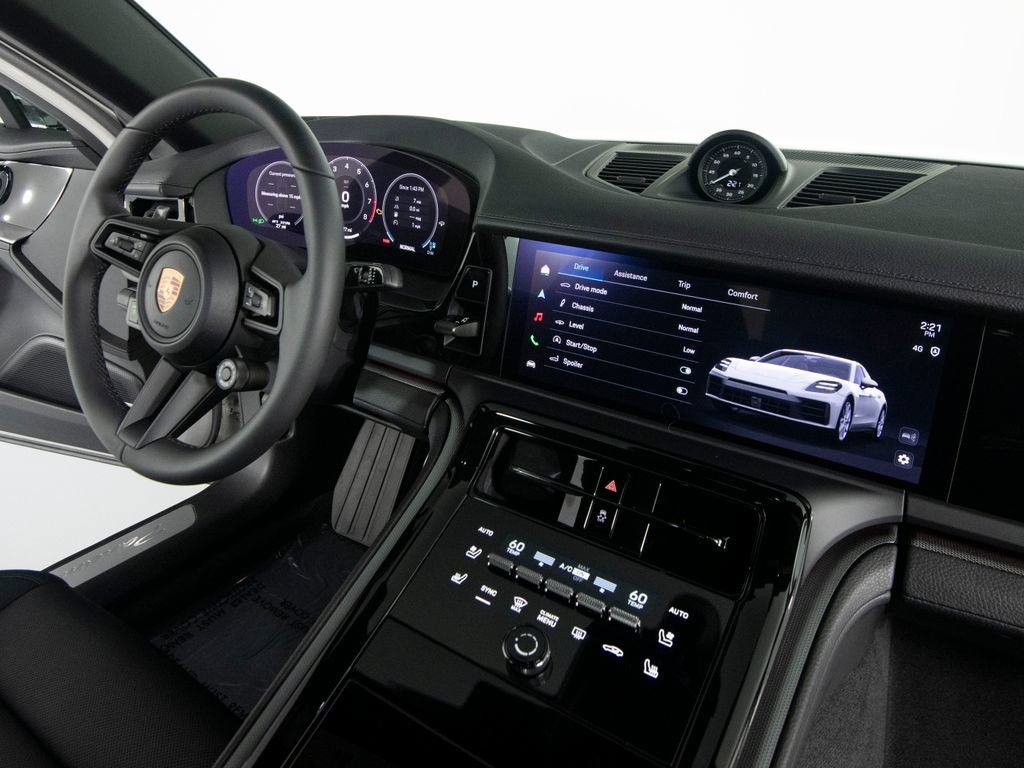 New 2026 Porsche Panamera 4 AWD/4WD image 30