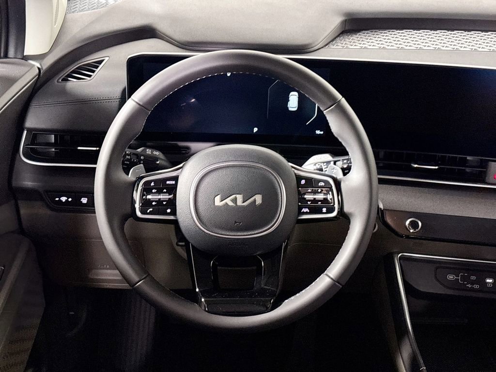 New 2026 Kia Carnival SX image 13