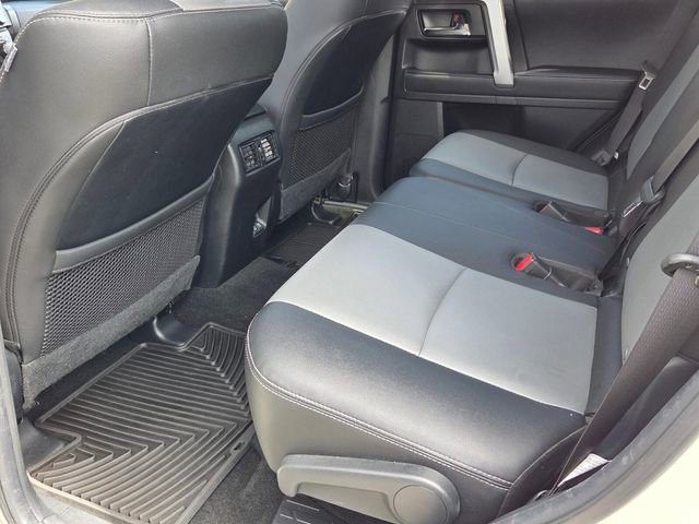 Used 2020 Toyota 4Runner SR5 Premium RWD image 8