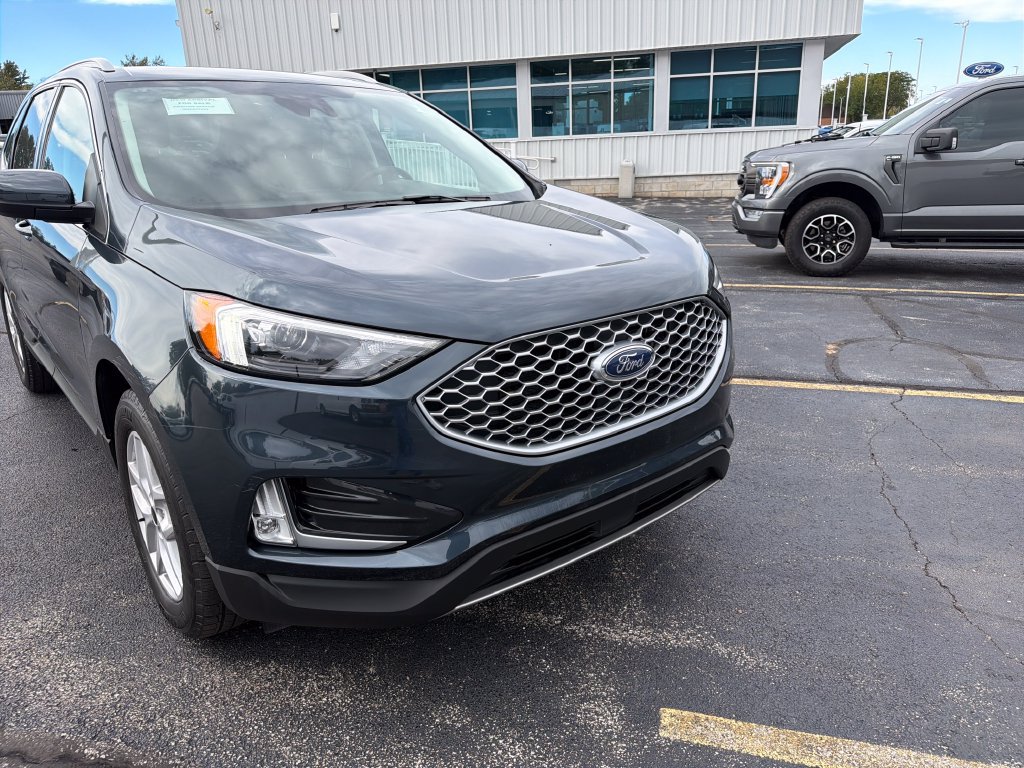 Used 2024 Ford Edge SEL w/ Convenience Package AWD/4WD image 22