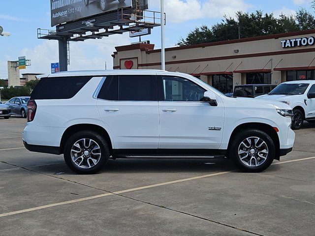 Used 2021 Chevrolet Tahoe LT w/ LT Signature Plus Package RWD image 4