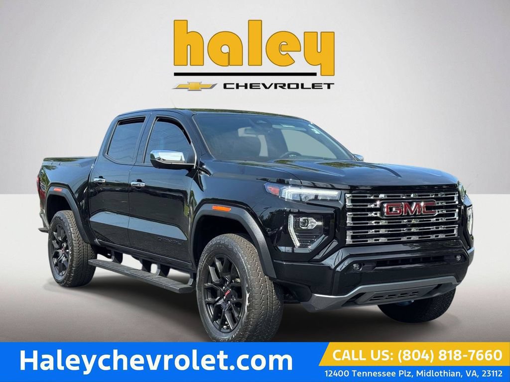 Used 2023 GMC Canyon Denali w/ Denali Black Edition AWD/4WD image 1