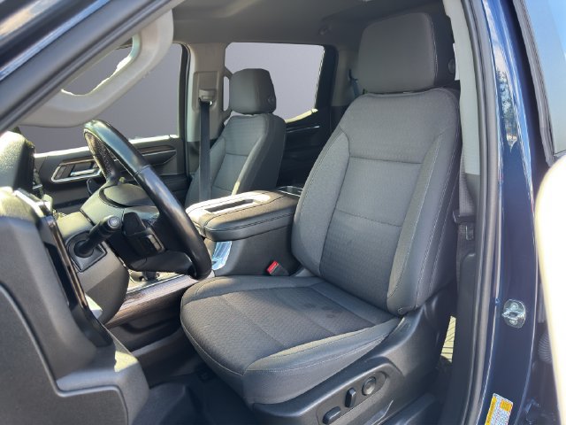 Used 2022 Chevrolet Silverado 1500 LT AWD/4WD image 14