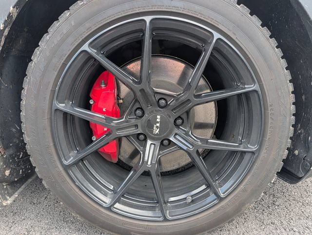 Used 2023 Tesla Model Y Performance AWD/4WD image 9